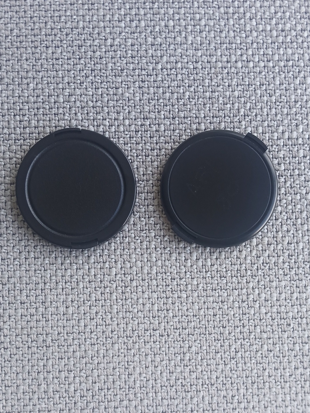 72 mmBlack Replacement Lens Caps for Camera Lenses - Pair